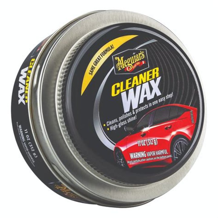 Does Meguiars cleaner wax have Carnauba?