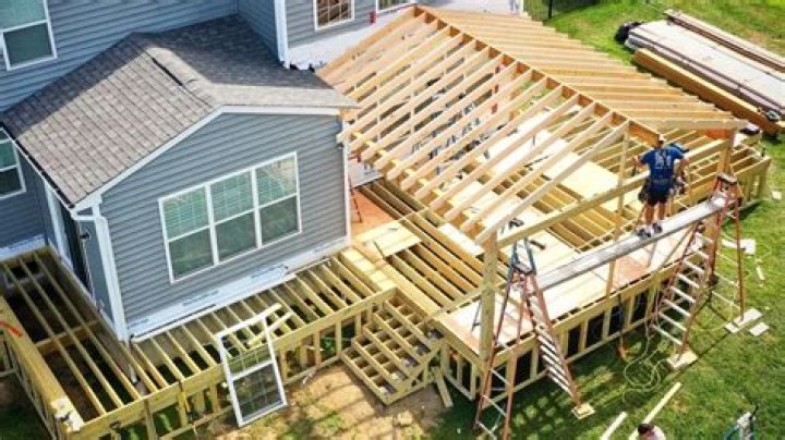 How can I get a new roof for free in Florida?