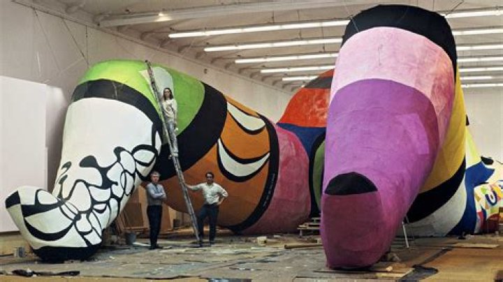 How much is Nikki St Clair worth?