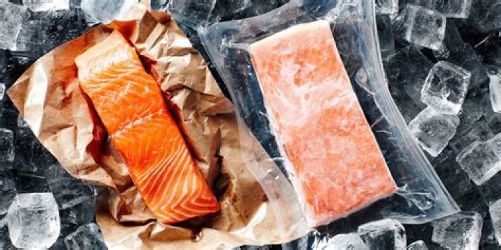 Should frozen fish be thawed before cooking?