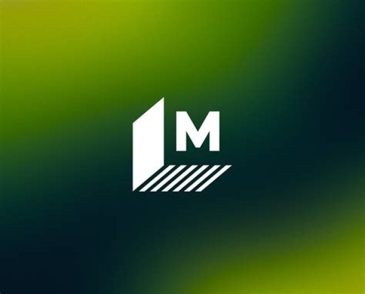 What is Simone Biles vertical jump?