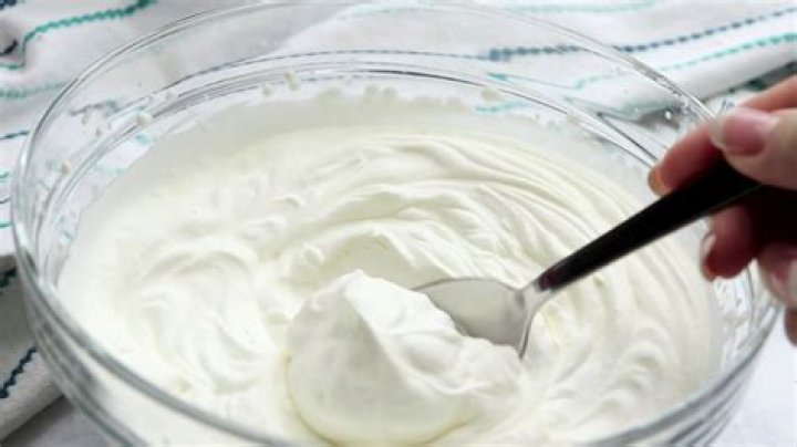 Will whipping cream thicken in fridge?